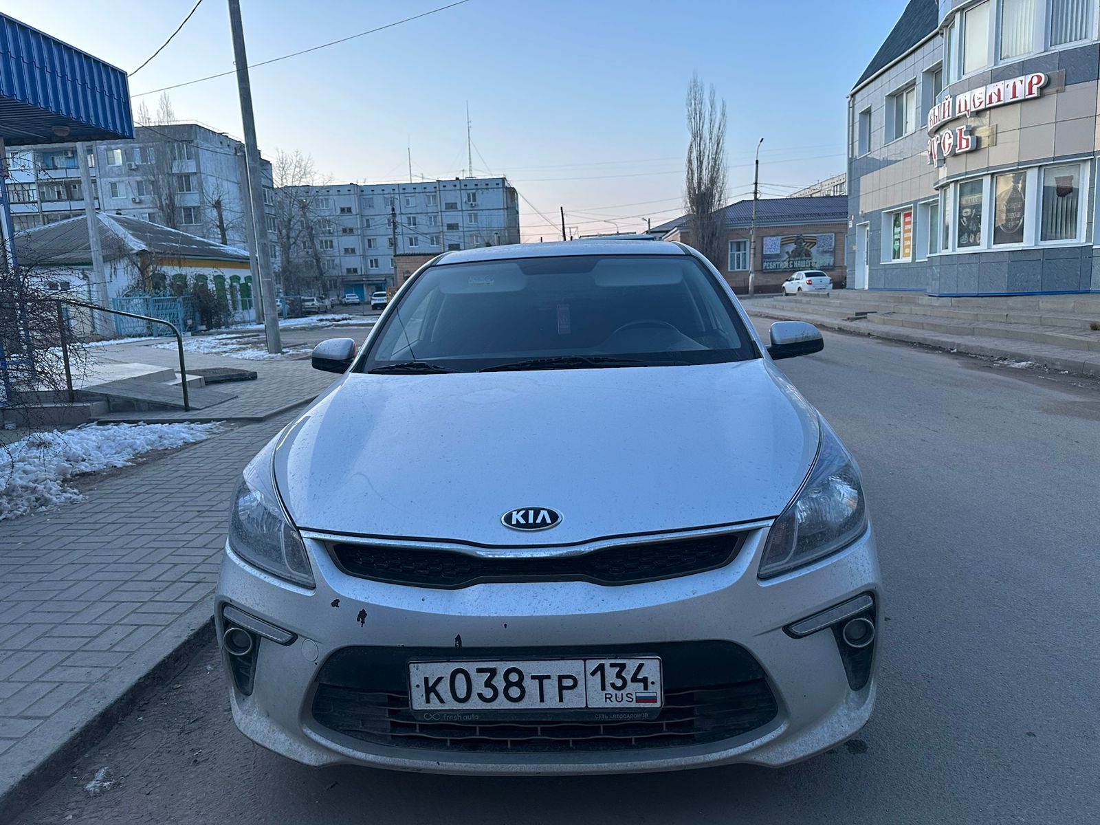 Автомобиль KIA, RIO, 2020 года выпуска, VIN Z94C24IBBLR192865