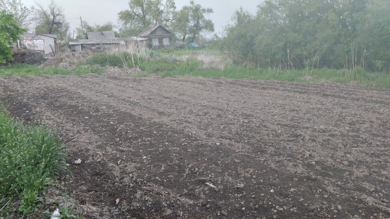 Земельный объект (участок), Адрес: 692040, Приморский край, г. Лесозаводск, с. Полевое, ул. Дзержинского, 216, Площадь: 852 кв.м., Размер доли в праве: 1, Кадастровый номер: 25:08:170401:2541.