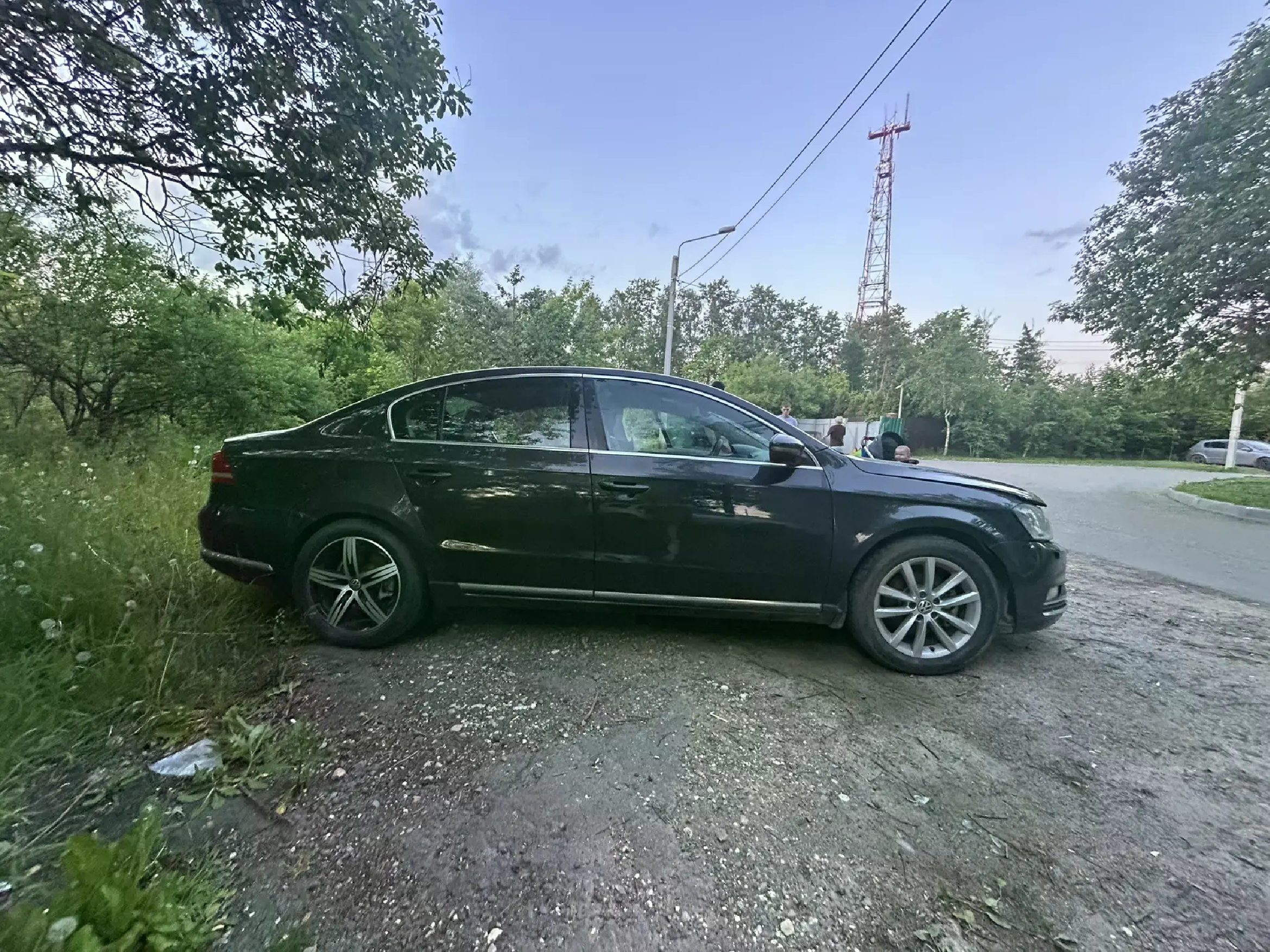 легковой автомобиль марка /модель – Volkswagen Passat, Идентификационный номер (VIN номер): WVWZZZ3CZCP012882, Год выпуска: 2011, гос