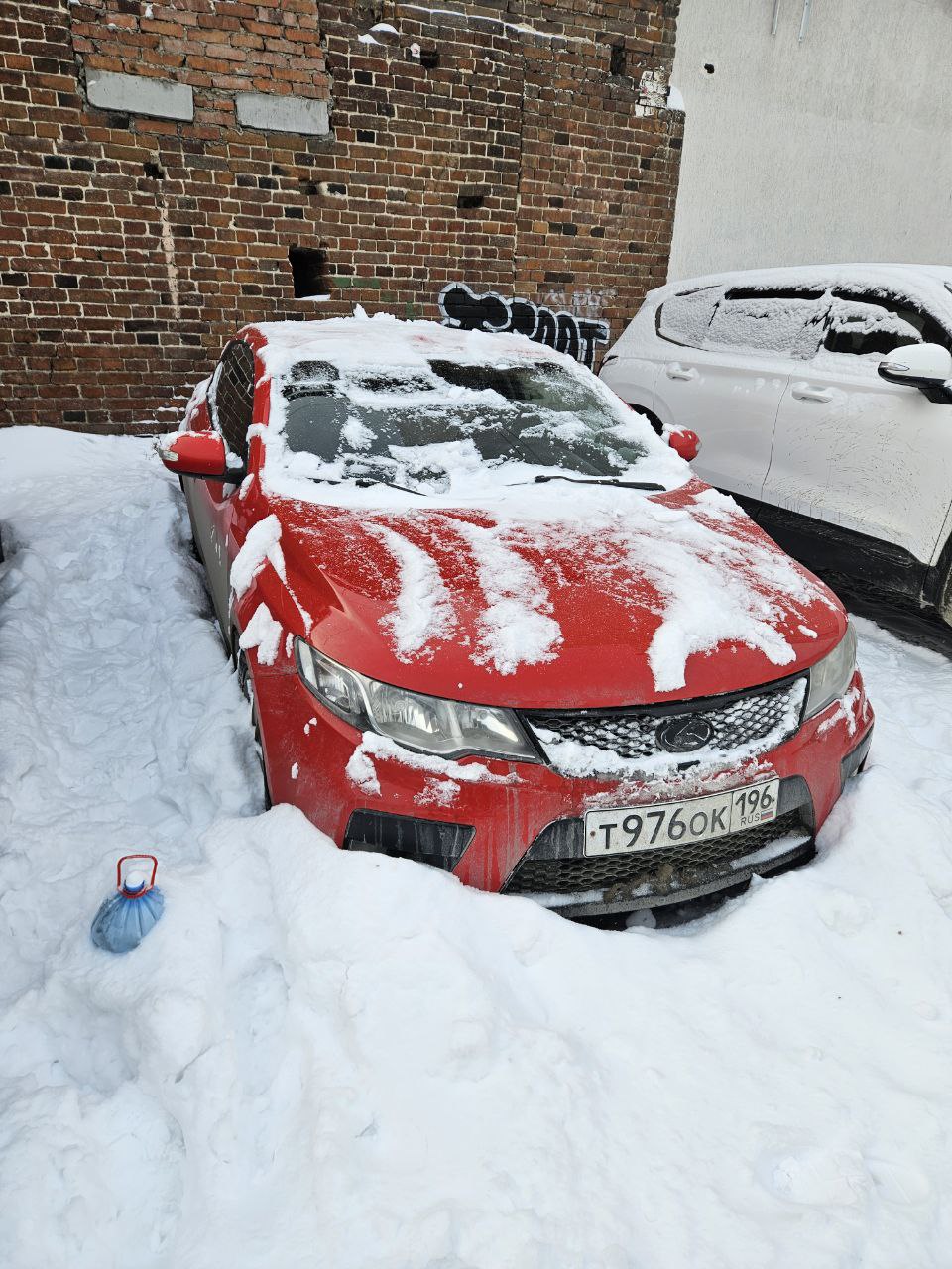 Легковой автомобиль VIN KNAFU611AA5261166 Марка, модель КИА ЦЕРАТО Год выпуска 2010 г. Пробег 187 000 км Двигатель • Бензин • 1 591 см³ • 126 л.с. КПП Механическая