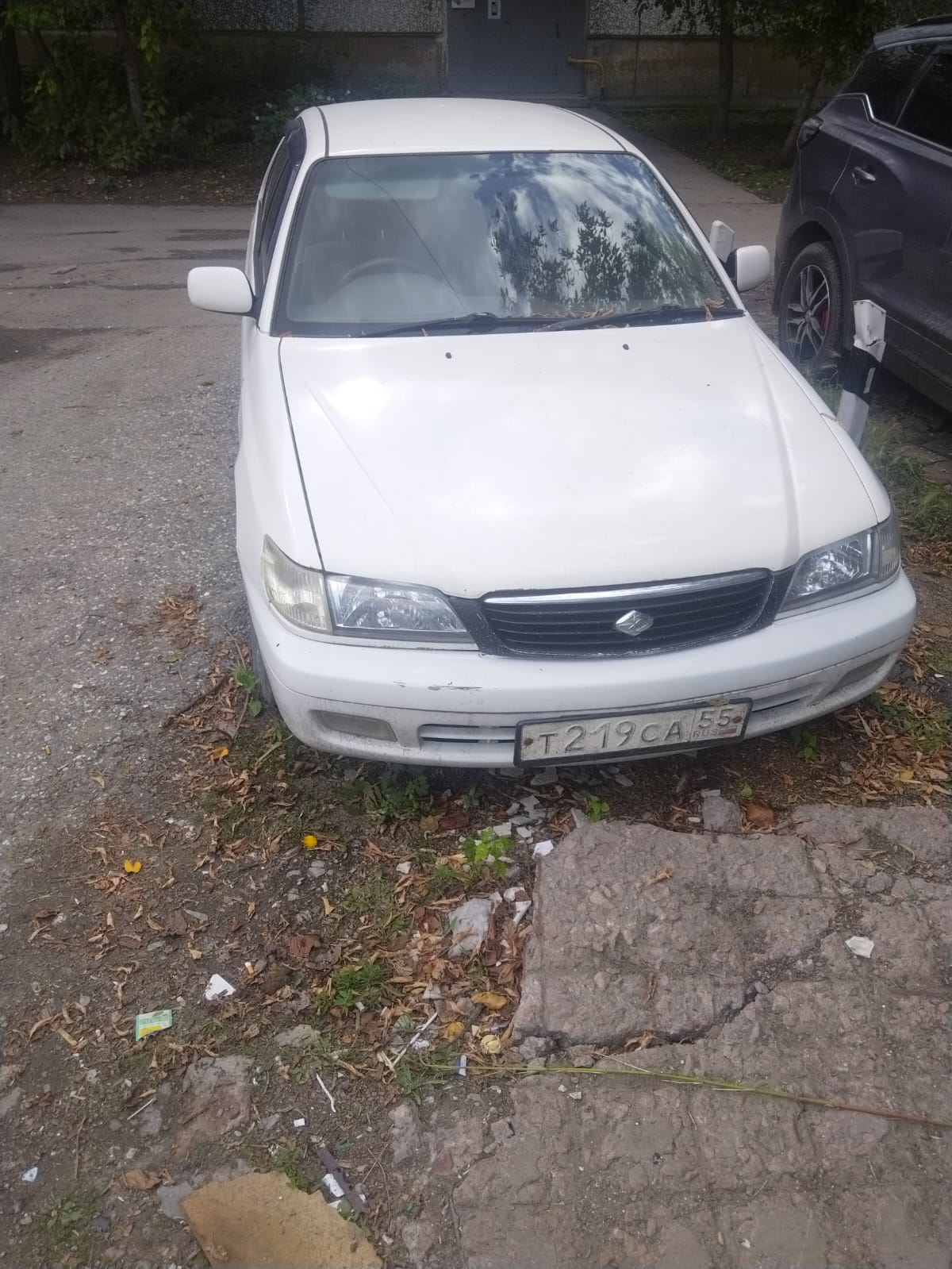 Легковой автомобиль: TOYOTA, модель: Corona Premio, год выпуска: 2001 г., кузов №: ST2100055545, находящееся в залоге у ПАО «Совкомбанк».