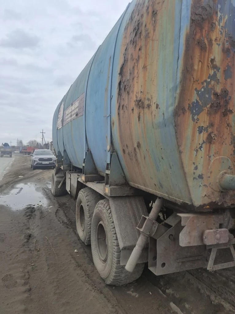 Прицеп-емкость БЕ-32-03Ш.ГНКТ-01 мод. 8301-05, 2015 г.в., VIN или заводской номер 16972, г.р.з. ЕА898259