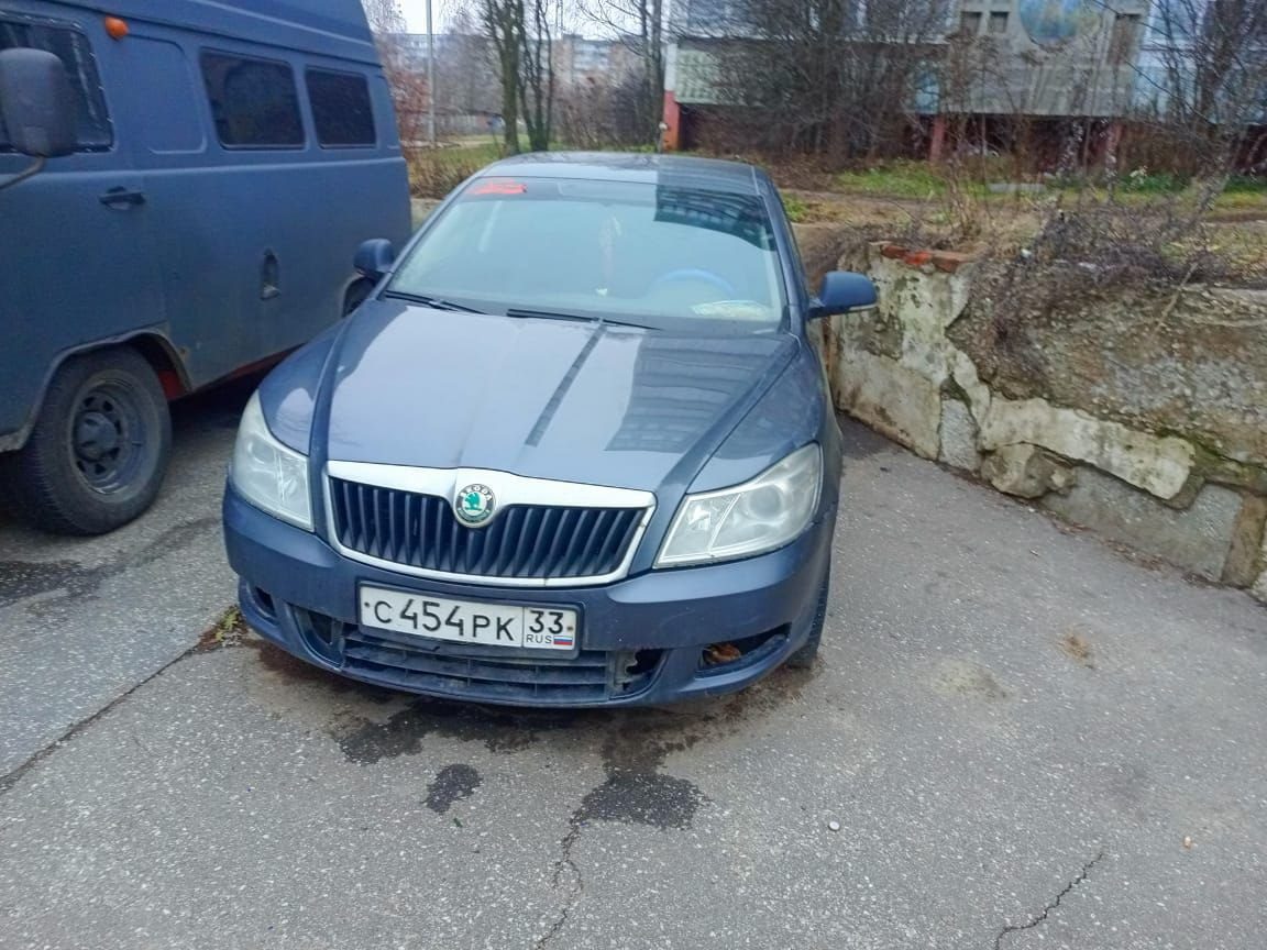Легковой автомобиль марки: SKODA, модель: Octavia, год выпуска: 2011 г., кузов №: XW8DA11Z2CK266232, идентификационный номер (VIN): XW8DA11Z2CK266232, предмет залога ПАО "Совкомбанк"