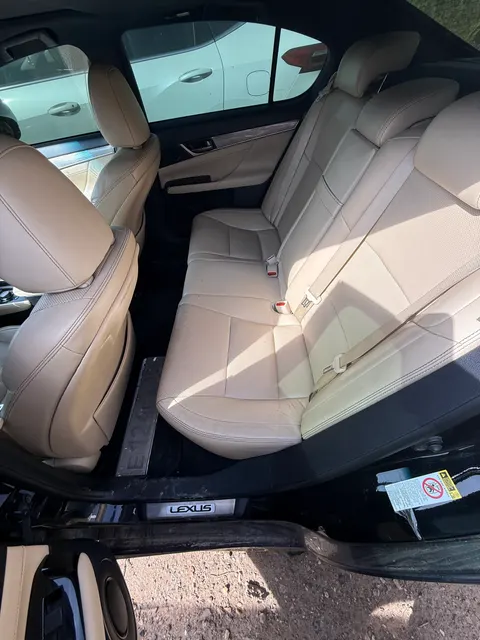 Лексус GS 350 (Холидинов - залог АО «Тойота Банк»)