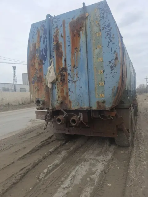 Прицеп-емкость БЕ-32-03Ш.ГНКТ-01 мод. 8301-05, 2015 г.в., VIN или заводской номер 16972, г.р.з. ЕА898259