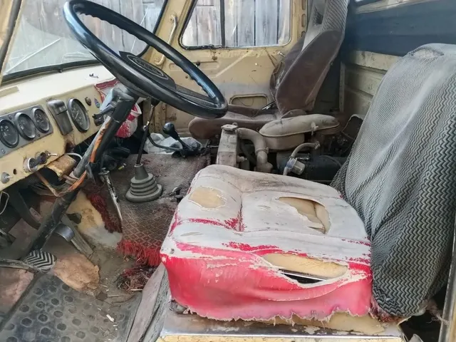 Грузовой автомобиль, марка: УАЗ, модель: 3303, год изготовления: 1992, г/н: А691ВТ122