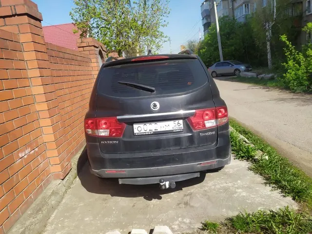 Автомобиль SSANG YONG KYRON DJ, марка: SSANG YONG KYRON DJ, год изготовления: 2007, цвет: ЧЕРНЫЙ МЕТАЛЛИК, мощность двигателя, л. с. (кВт): 149, VIN: XU3S0A16S8ZF04050, ПТС: 16 МО 120043, г/н: О022НМ56. Объект в залоге. Залогодержатель БАНК ВТБ (ПАО).