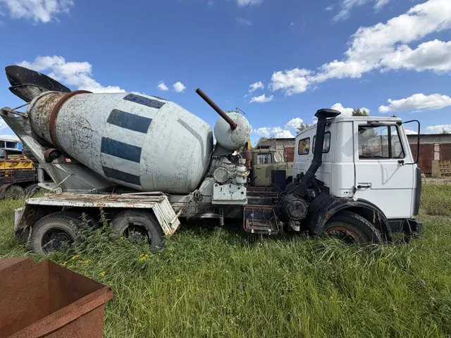 Транспортное средство, категория ТС: С, Автобетоносмеситель, VIN X48 69360 EY 0000010, 2000 г.в., цвет: белый (серый)