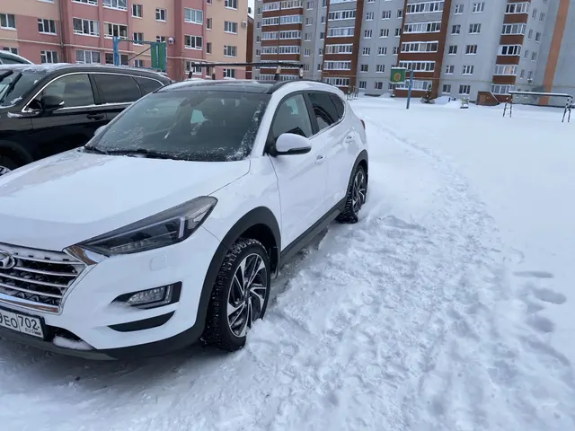 Легковой автомобиль, марка(модель): HYUNDAI TUCSON, идентификационный номер (VIN): XWEJ381ADL0002465, год изготовления ТС: 2019, модель, № двигателя: D4HAKX285291, шасси (рама) №: отсутствует, кузов (кабина, прицеп) №: XWEJ381ADL0002465, тип двигателя: дизельный, цвет кузова (кабины, прицепа): белый.