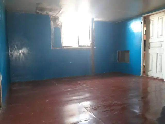 Жилое здание, площадью 66,3 кв.м., кадастровый номер: 34:08:090102:2397 и земельный участок, площадью 1 500 кв.м., кадастровый номер:34:08:090102:146, расположенные по адресу: Российская Федерация, Волгоградская область, р-н Иловлинский, ст. Качалино, пер. Школьный, д. 17