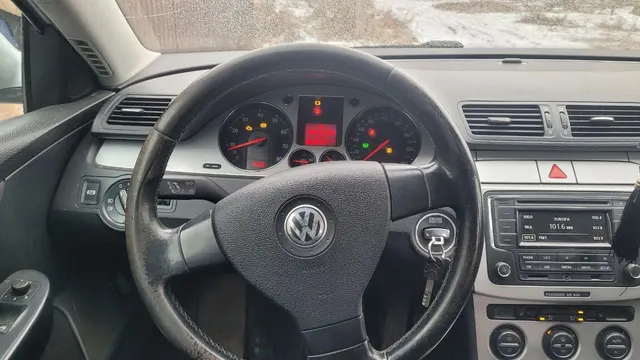 Автомобиль легковой Volkswagen PASSAT, 2008 г.в.,VIN XW8ZZZ3CZ8G003863