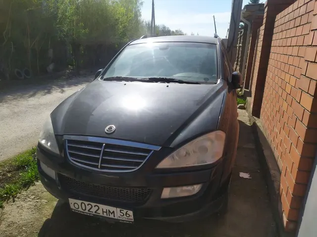 Автомобиль SSANG YONG KYRON DJ, марка: SSANG YONG KYRON DJ, год изготовления: 2007, цвет: ЧЕРНЫЙ МЕТАЛЛИК, мощность двигателя, л. с. (кВт): 149, VIN: XU3S0A16S8ZF04050, ПТС: 16 МО 120043, г/н: О022НМ56. Объект в залоге. Залогодержатель БАНК ВТБ (ПАО).