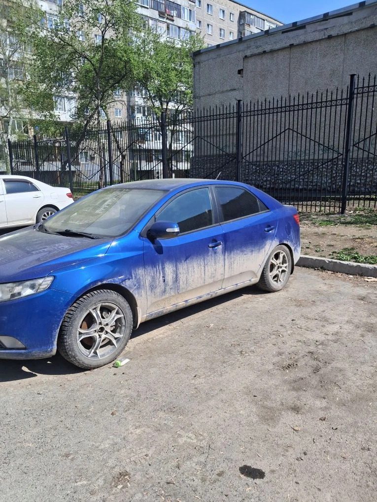 Автомобиль Kia Cerato, 2010 г. в., VIN KNAFU411ВА5842275