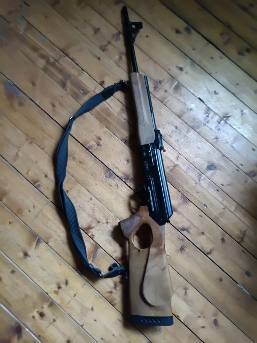 Огнестрельное оружие охотничье с нарезным стволом марки «Вепрь-308», калибр 308WIN (7.62х51), серия АЕ, № 1540, 2022 года выпуска.