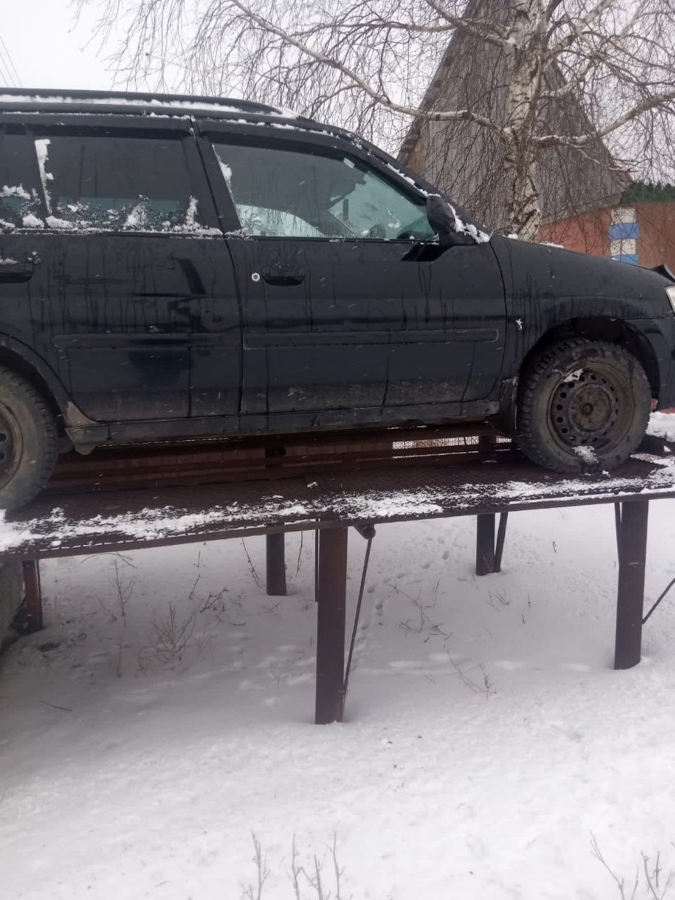 Автомобиль легковой, марка, модель: Mazda Demio Номер кузова DW3W510763, год выпуска 2000.