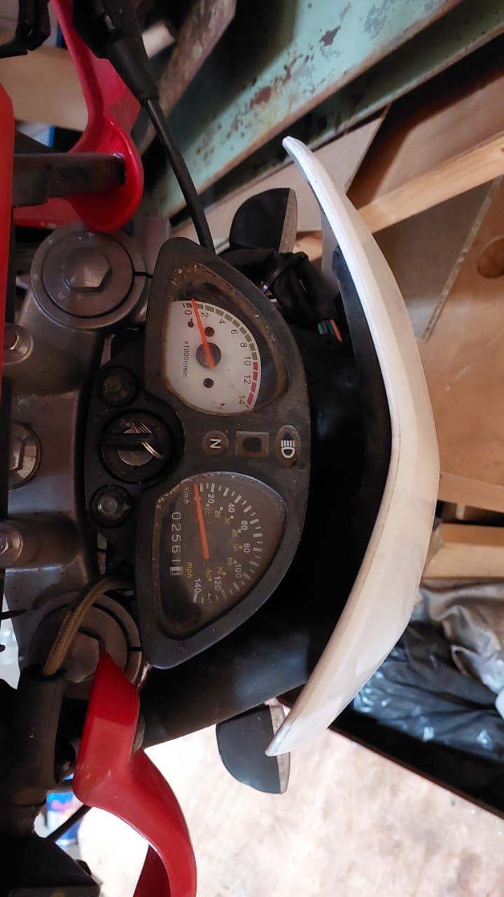 Мотоцикл BS250-18 (IV) TTR250R, марка: BS250-18(IV), модель: TTR250R, год изготовления: 2018, VIN: LHJYJM189JB506282, г/н: 9822АВ47, вид собственности – совместная с супругом Арефьевым А.А., адрес: Ленинградская обл., Лужский р-н, г. Луга, ул. Орловская, д.87/13.