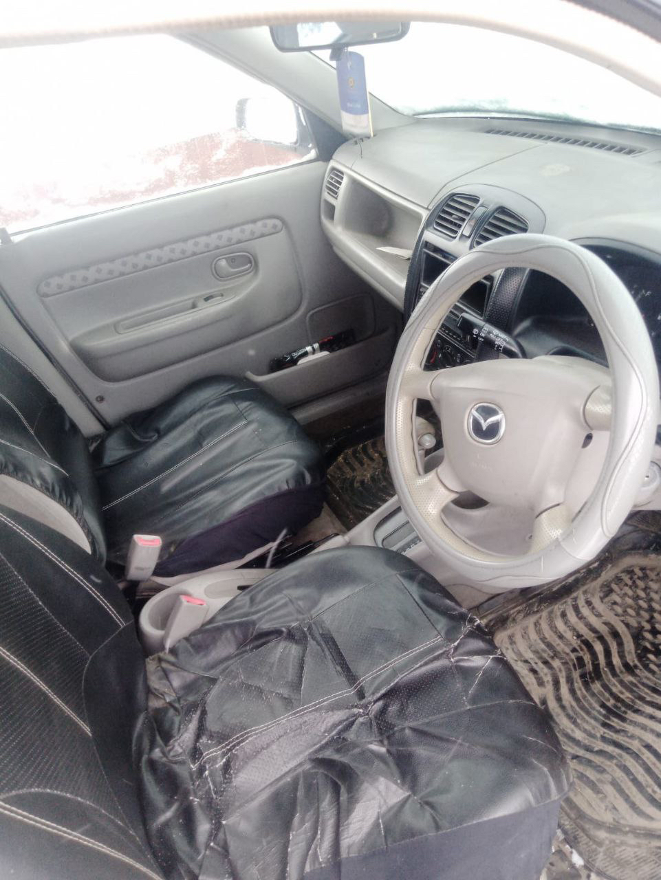 Автомобиль легковой, марка, модель: Mazda Demio Номер кузова DW3W510763, год выпуска 2000.
