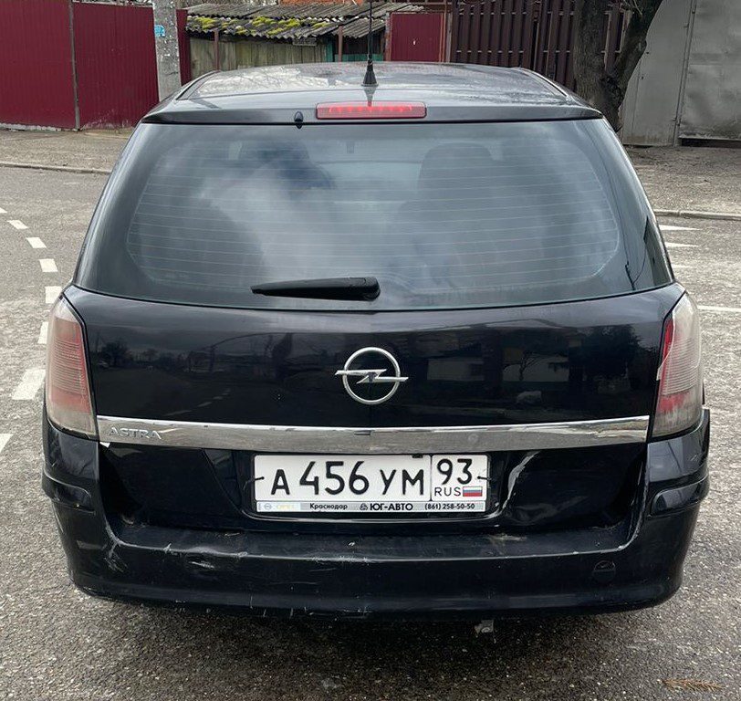 ОПЕЛЬ АСТРА STATION WAGON, 2010 года выпуска; ГРЗ А456УМ93, VIN XWF0AHL35A001097, является предметом залога ПАО Банк ВТБ