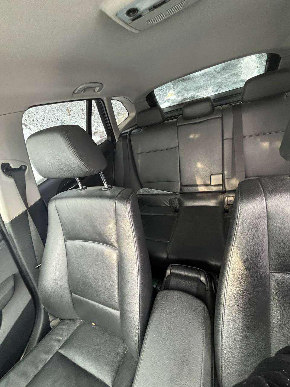 Легковой автомобиль BMW Х1, 2009 года выпуска, VIN: WBAVP51000VK20204. Находится в залоге у ПАО Сбербанк.