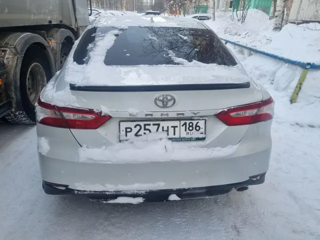 Движимое имущество: Ид. №(VIN): XW7BF3HK40S183060, Марка, модель ТС: Toyota Camry, Категория ТС: B, Год изготовления ТС: 2021, Модель, № двигателя: 2AR 2558717, Кузов (кабина, прицеп): XW7BF3HK40S183060, ПТС №:164301019441284. Находится в залоге ПАО «БыстроБанк».
