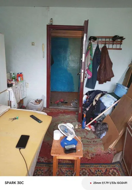 Жилое помещение, площадь 12.7 кв. м., адрес (местонахождение): Россия, Тамбовская обл., Тамбовский р-н, пос. Строитель, мкр. Северный, дом 6, квартира 18, комн. № 47, кадастровый (условный) номер: 68:20:2701001:12231, находится в долевой собственности, размер доли: 1/3
