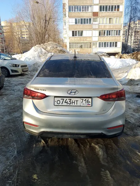 Легковой автомобиль, марка: Hyundai, модель: Solaris , год изготовления: 2019, цвет: серебристый, VIN: Z94K241CBLR165852, ПТС: 78РЕ244330, г/н: О743НО716, модель двигателя: KW404200, разрешенная максимальная масса 1610 кг, масса без нагрузки 1230 кг, вид собственности: индивидуальная.