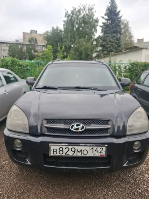 Автомобиль Hyundai TUCSON 2.0 GLS MT 2008 года выпуска, VIN KMHJN81BP8U871194