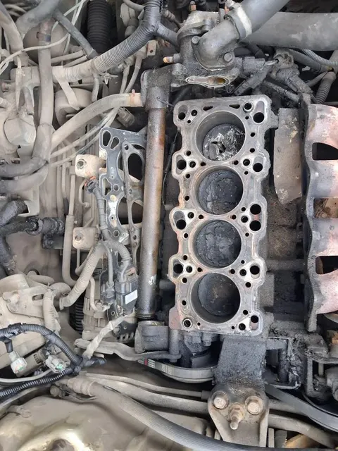 ЛЕГКОВОЙ АВТОМОБИЛЬ, МАРКА АВТОМОБИЛЯ, МОДЕЛЬ Hyundai Sonata 2.0 MT (131 л.с.), 2006 года выпуска, VIN Х7MEN41BP6M015087, гос. рег. знак Т575ТВ52, КОРОБКА ПЕРЕДАЧ: МЕХАНИКА, КОЛЕСНАЯ ФОРМУЛА ПЕРЕДНИЙ ПРИВОД