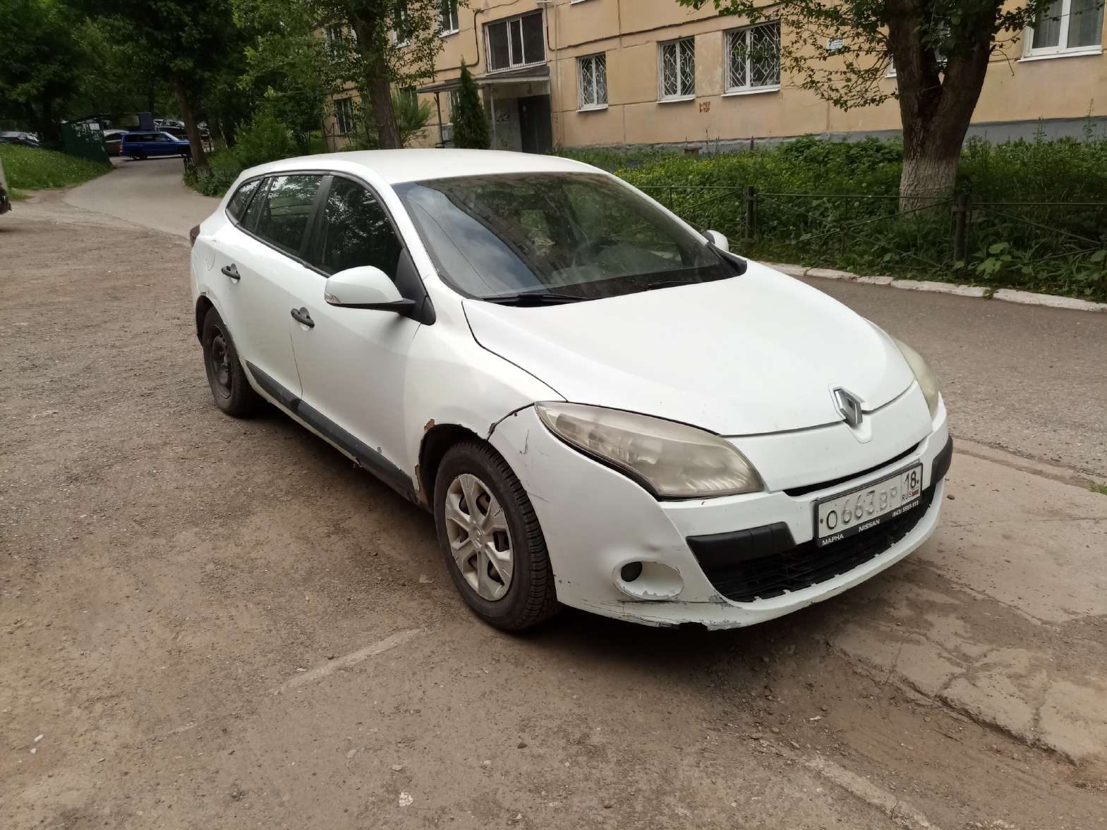 Марка, модель ТС: RENAULT MEGANE Идентификационный номер (VIN): VF1KZ0A0544341837 Наименование (тип ТС): ЛЕГКОВОЙ Категория ТС: В Год изготовления ТС: 2010 № Шасси (рама): ОТСУТСТВУЕТ № Кузов (кабина, прицеп): VF1KZ0A0544341837 Цвет кузова (кабины, прицепа): БЕЛЫЙ Мощность двигателя л.с. (кВт): 86(63) Рабочий объем двигателя куб. см.: 1461