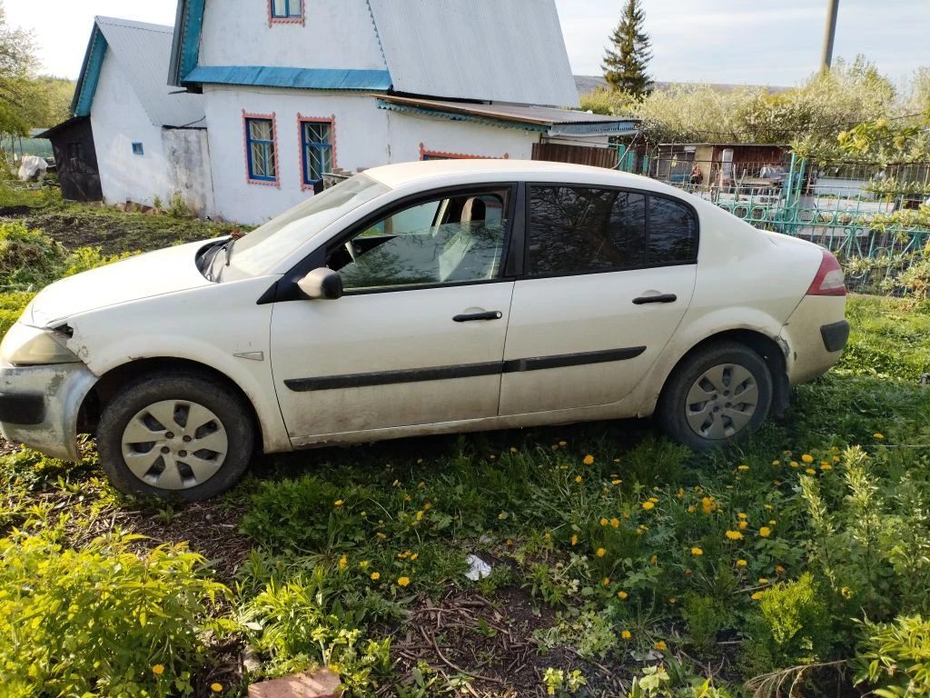 РЕНО MEGANE II, 2008 г.в., VIN: VF1LM0C0H40545597, цвет: белый.