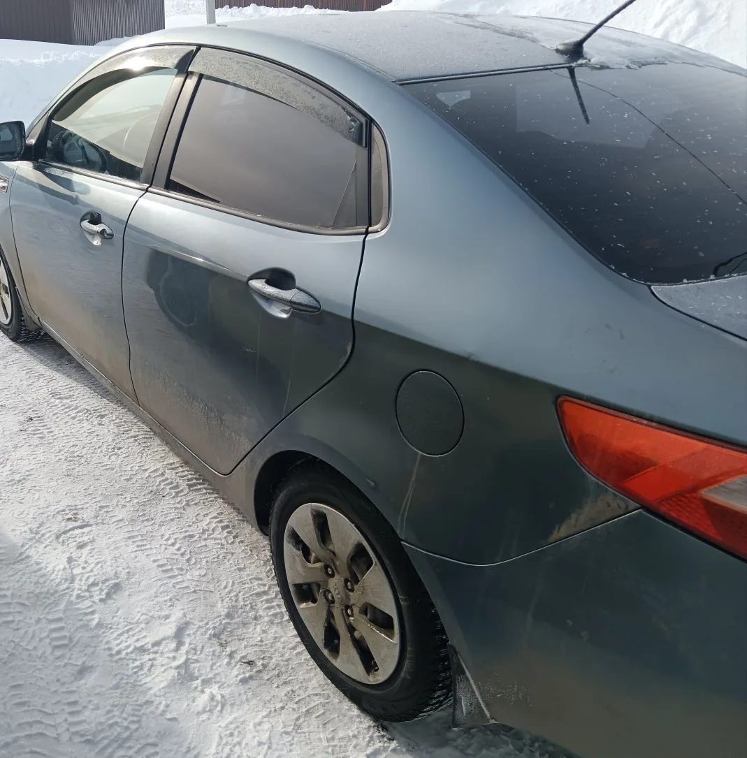 Легковой автомобиль, марка: КИА РИО, VIN: Z94CB41ABDR081407, 2012 г.в., цвет: голубой.