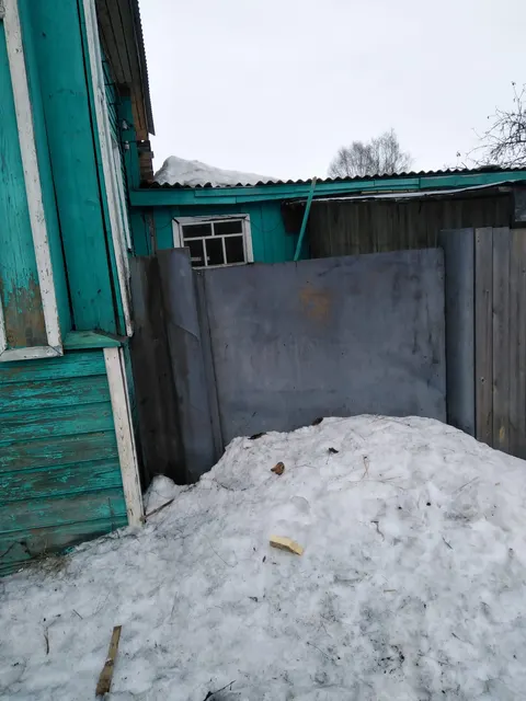 1/12 доля в жилом доме, площадь 38,9 кв.м., назначение: жилое, количество этажей: 1, адрес (местонахождение): Россия, обл Кировская, р-н Котельничский, г Котельнич, ул Осоавиахима, дом 26, кадастровый (условный) номер: 43:43:010717:331.