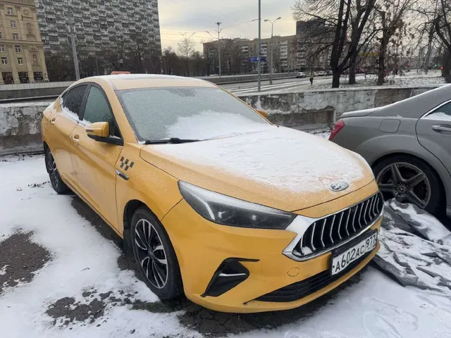 Автомобиль: марка JAC, модель J7, год выпуска 2022, VIN MX1J7AGGXPK041522 – является предметом залога АО «АЛЬФА-БАНК»