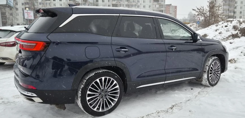 Легковой автомобиль JETOUR X90PLUS JB1FPL4BL, год изготовления: 2023 г.в., цвет: синий, VIN: HJRPBGJB3PF138393, мощность двигателя: 244 л.с., рабочий объем двигателя, куб. см: 1998 см3