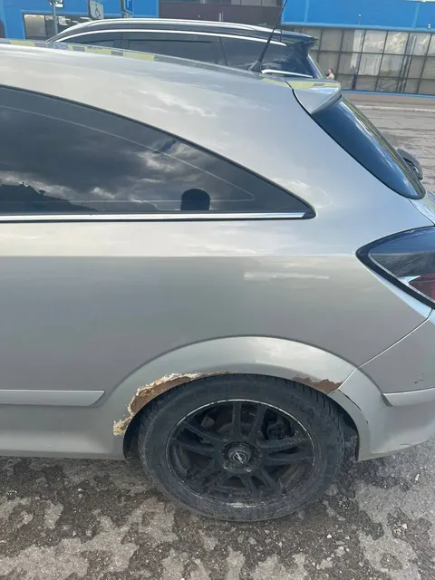 Транспортное средство: Opel Astra, год выпуска – 2009, VIN: XUF0AHL089B014232 Автомобиль находится в залоге у ПАО "МТС-Банк"
