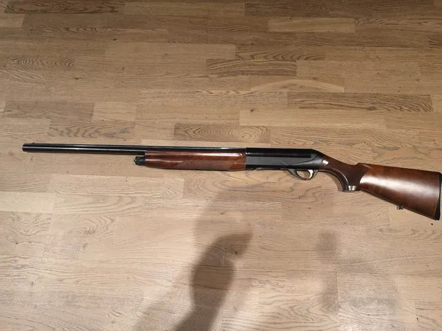 Охотничье гладкоствольное ружье BENELLI RAFFAELLO SL, Калибр 12
