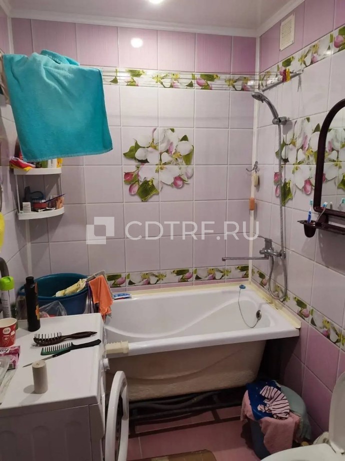 Квартира: РТ, город Заинск, ул. Энергетиков, дом 12, кв. 20. 1/4 доли