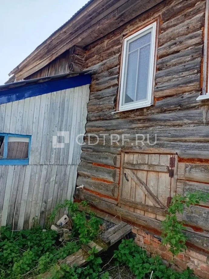 1/4 Доля в праве на дом и земельный участок Никитиной М.В.
