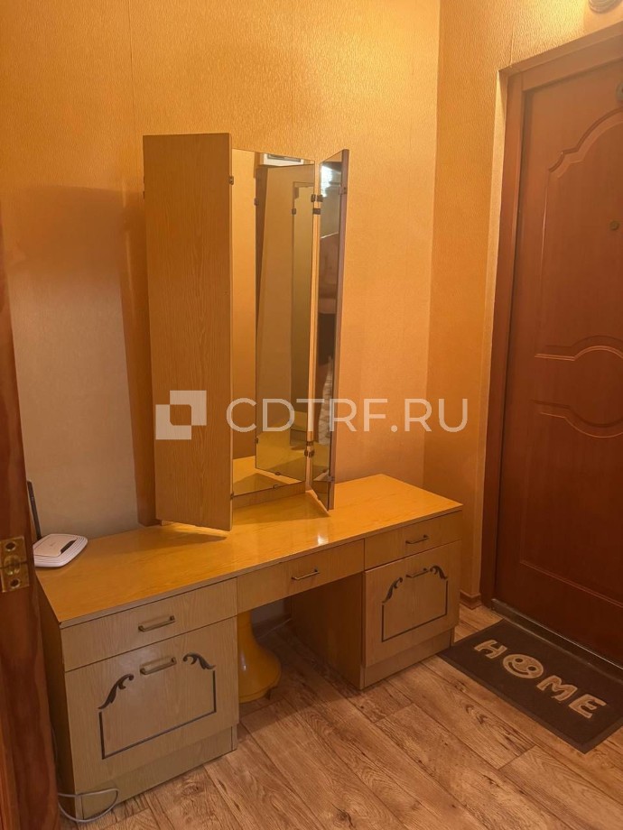 Квартира, расположенная по адресу: г. Севастополь, ул. Адмирала Фадеева, д. 19 кв. 13