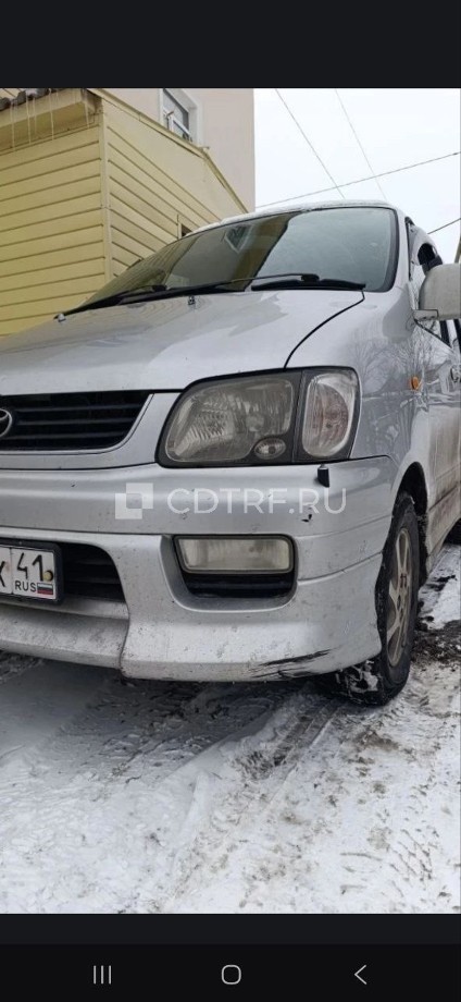 Легковой автомобиль Тойота литайс ноах 2000г.в., гос. регистр. Знак К697ЕХ41