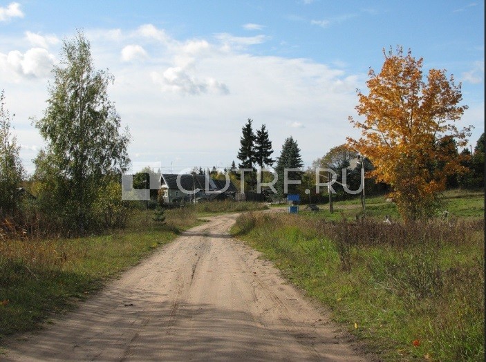1/8 доля в праве на квартиру в д. Усадище Ленинградская обл.