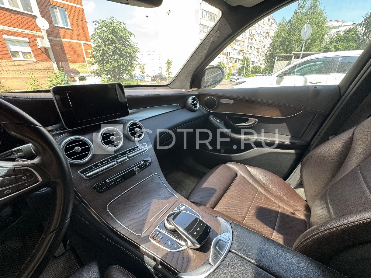 Реализация имущества Каримова И.Н. Mercedes-Benz GLC 300 4MATIC, 2016 года.