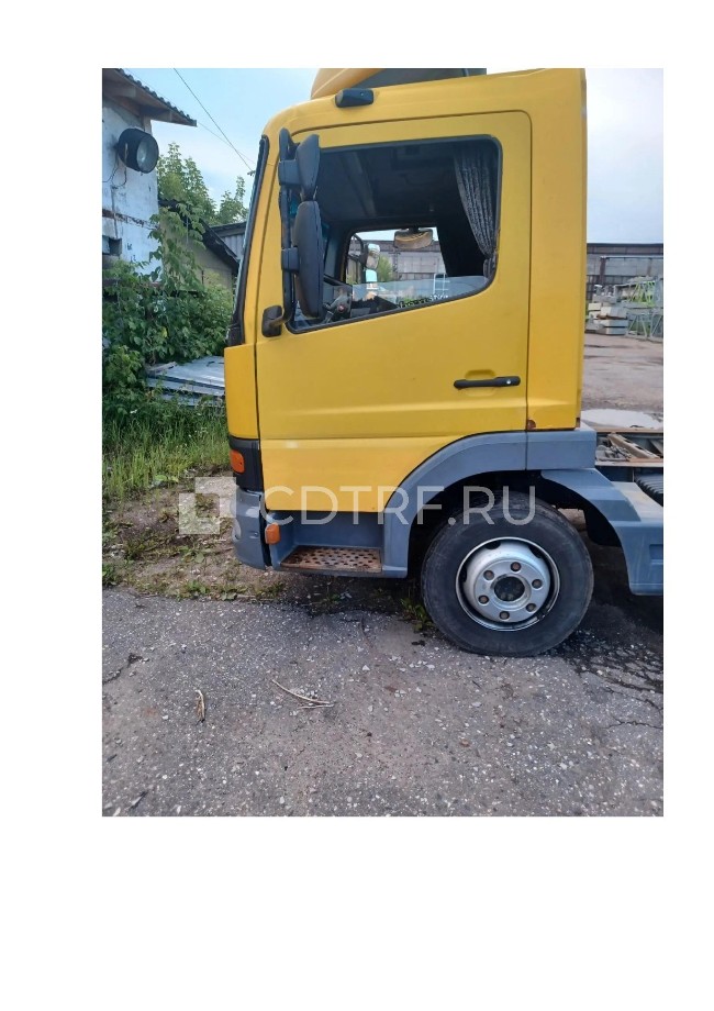 Грузовой автомобиль Mercedes-Benz 815 АТЕГО, 2003 года выпуска