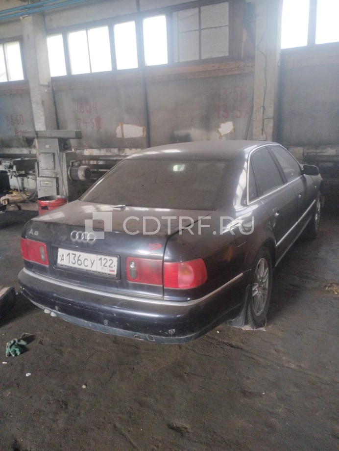 Легковой автомобиль, марка: АУДИ А 8, 2000 г.в., VIN: WAUZZZ4DZ1N006980