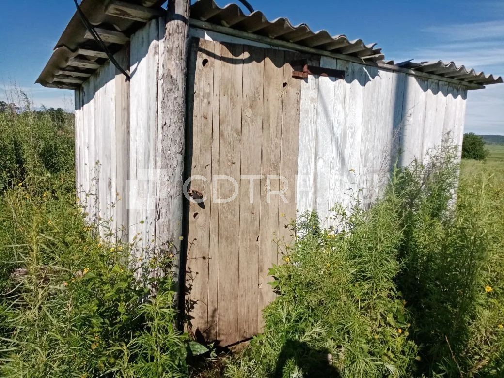лот 18 Эксплуатационная скважина на воду глубиной 120 м., в комплектации с насосом.
