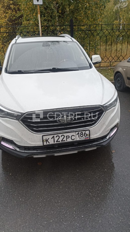 Лот № 1 – автомобиль марки FAW модель X40, 2020 года выпуска.