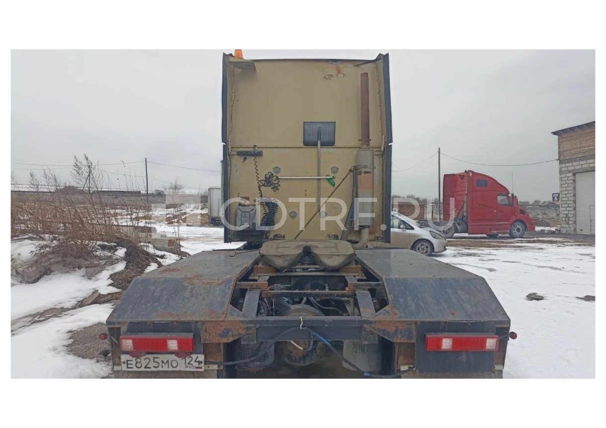 Грузовой автомобиль INTERNATIO NAL 92001, 2003 года выпуска. Лот №1