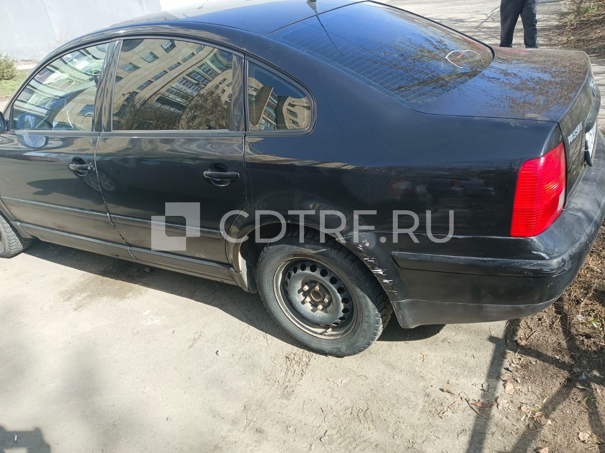 Транспортное средство VOLKSWAGEN PASSAT, 2000 года выпуска