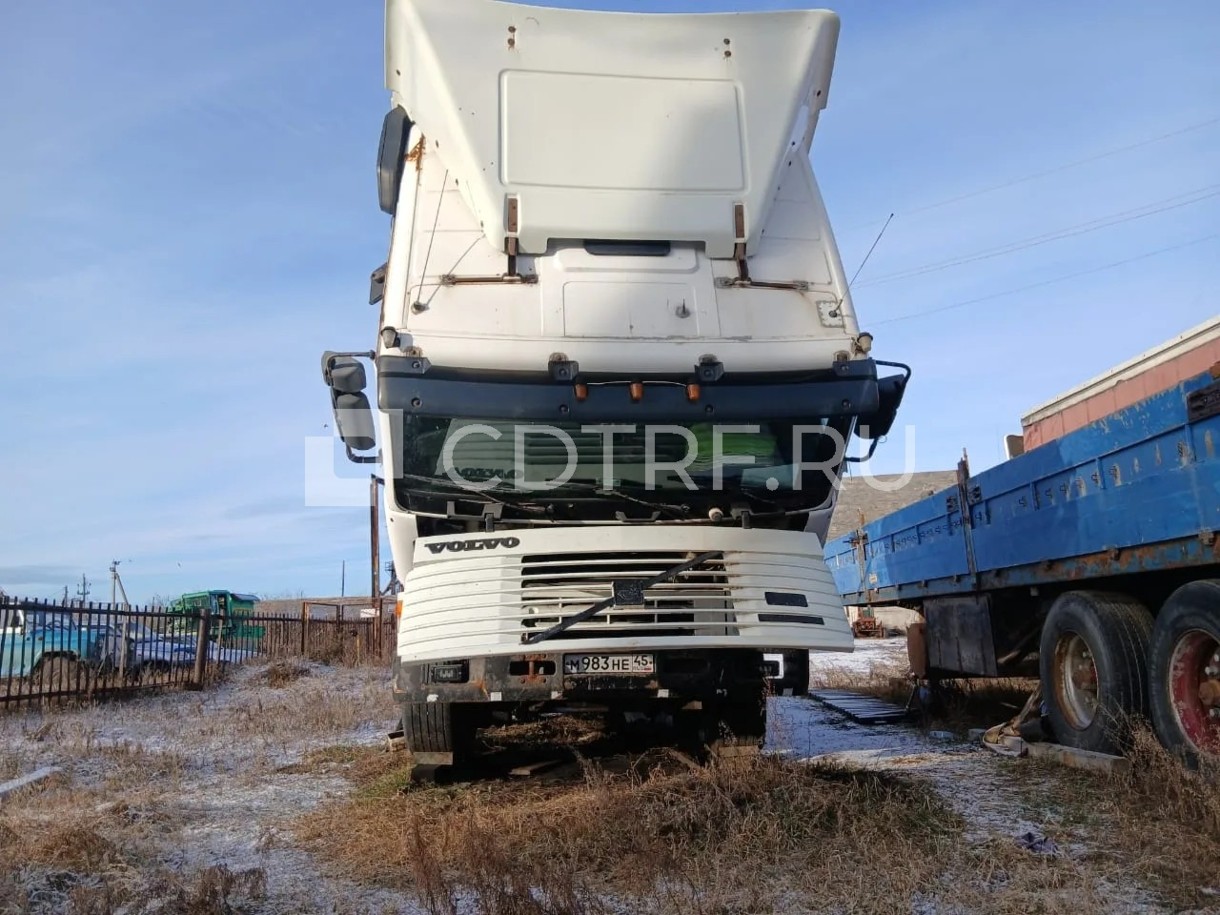 Транспортное средство, Грузовой автомобиль, марка: VOLVO F10, модель: Грузовой тягач