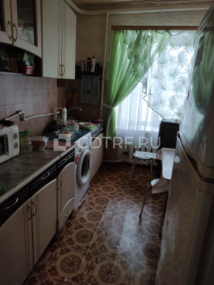 1/4 доли в квартире, площадью 43,8 кв.м.,Кировская обл., п.Андреевский, должник Яковлев АЮ